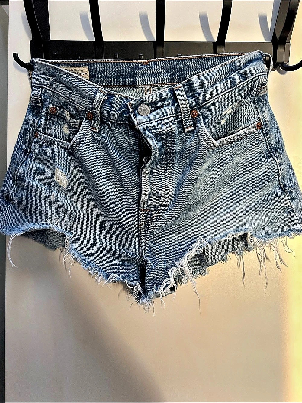 Levi's 501 Original Cut-Off Shorts Denim Waist 30